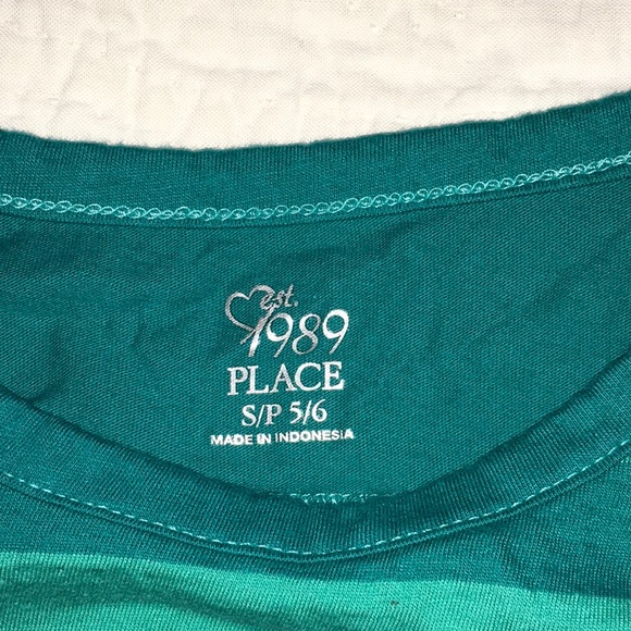 Little girls sz 5/6 children’s place sequin top - Picture 2 of 3